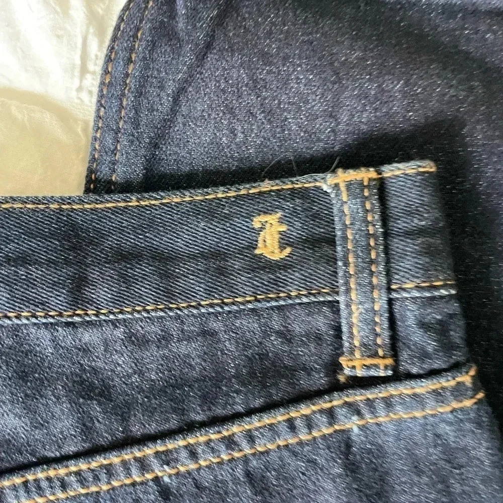Juicy Couture dark wash denim - Picture 7 of 7